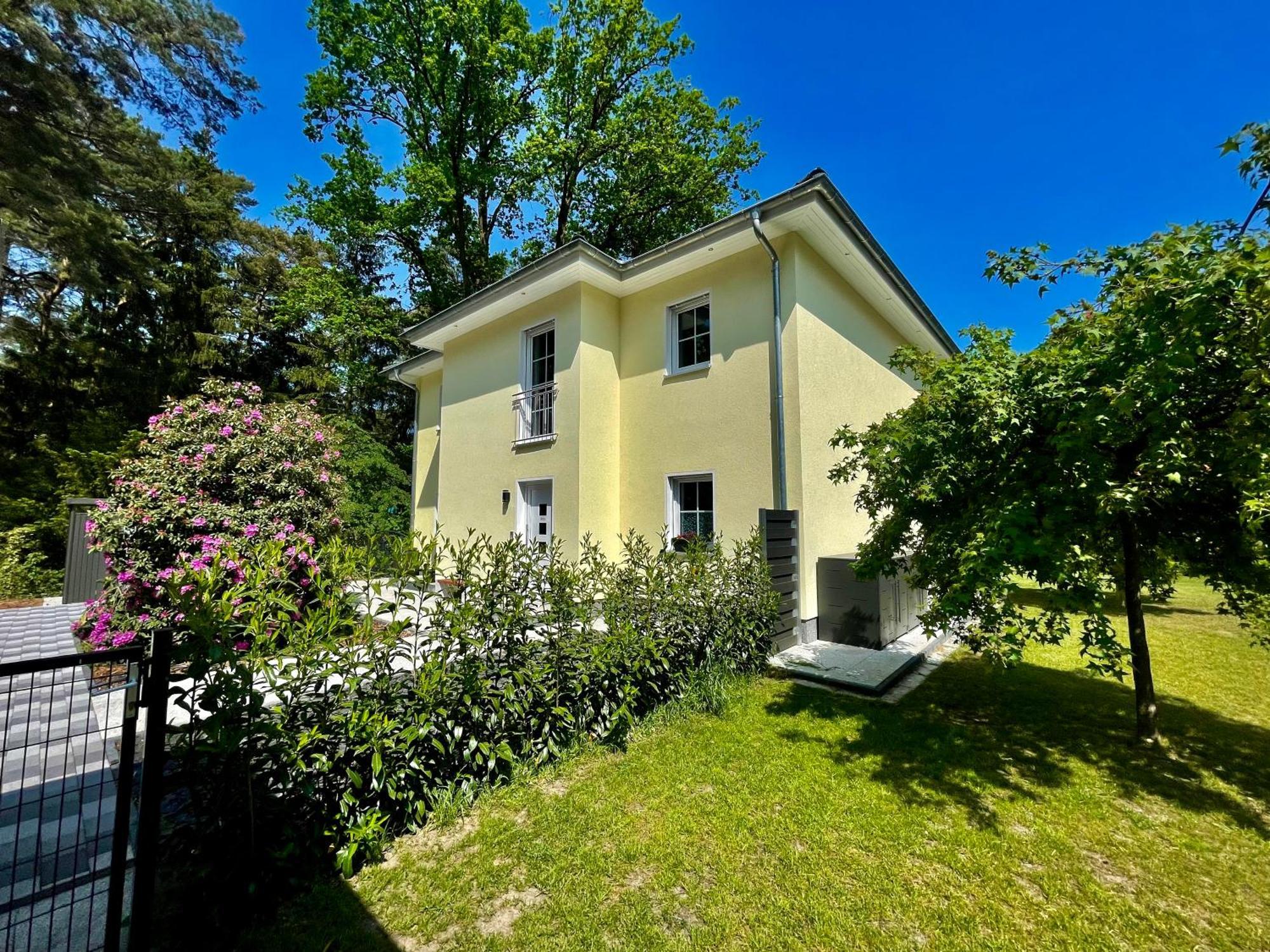 Ferienwohnung Im Gruenen Oranienburg Bagian luar foto